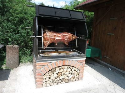 Součástí každé nezapomenutelné firemní akce nebo večírku je i skvělé jídlo