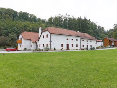 Kadlcův mlýn v Mariánském údolí | Svatba v přírodě v okolí Brna