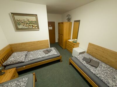 Pokoj č.15 | Třílůžkové pokoje – Penzion Kadlcův mlýn