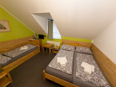 Pokoj č.13 | Třílůžkové pokoje – Penzion Kadlcův mlýn