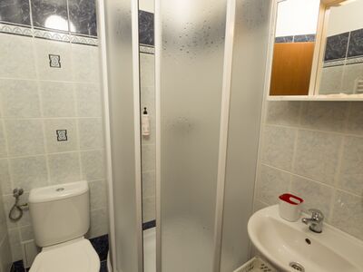 Pokoj č.13 - koupelna | Třílůžkové pokoje – Penzion Kadlcův mlýn